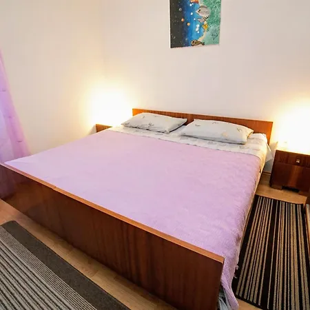 Cirila Apartmán